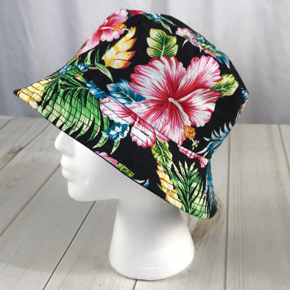 Hawaiian Floral Bucket Style Hat
